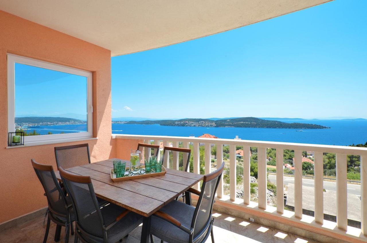 Apartment Elza Trogir Exteriör bild