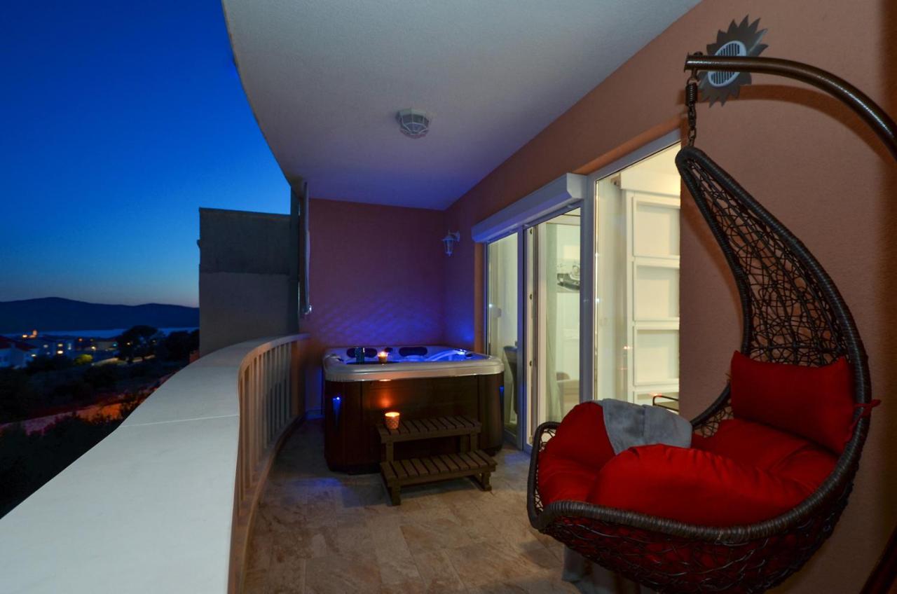 Apartment Elza Trogir Exteriör bild