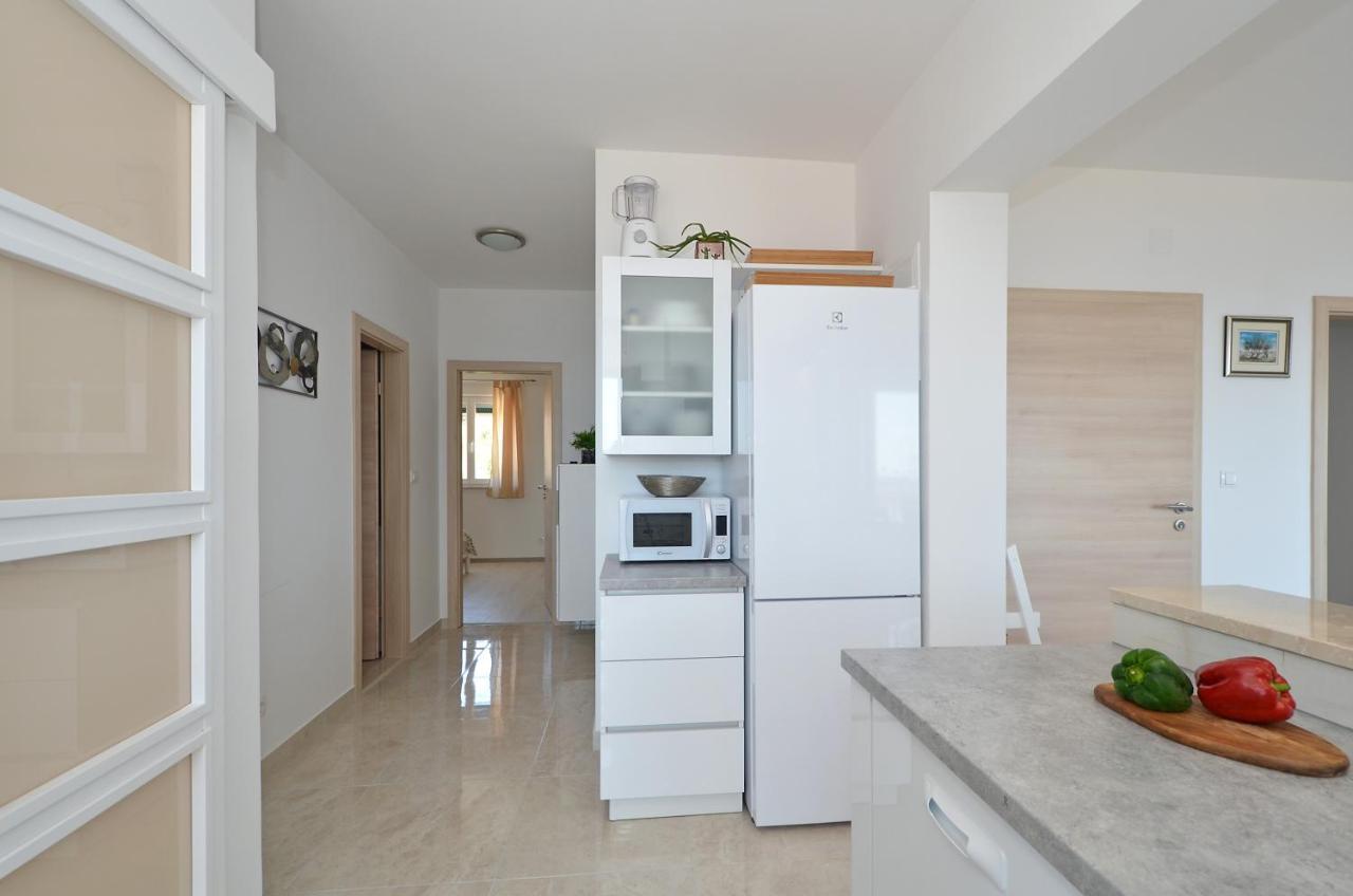 Apartment Elza Trogir Exteriör bild