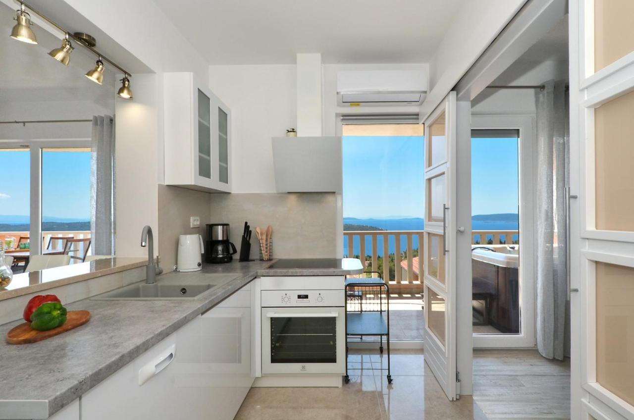 Apartment Elza Trogir Exteriör bild