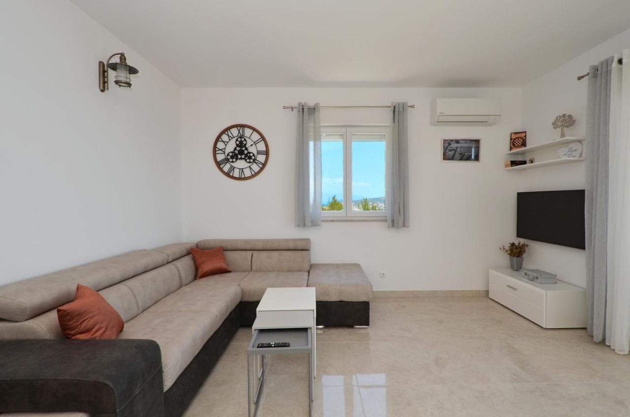 Apartment Elza Trogir Exteriör bild