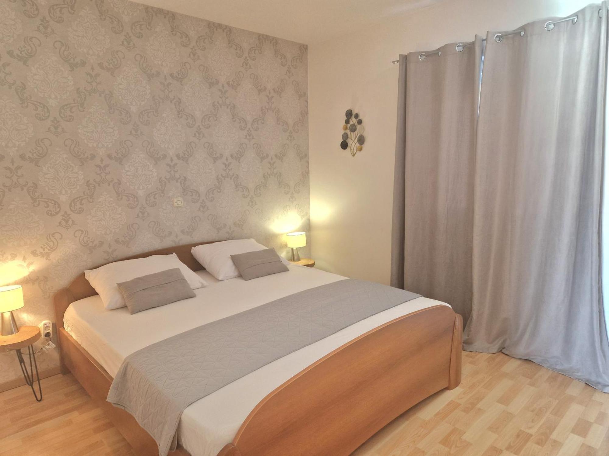 Apartment Elza Trogir Exteriör bild