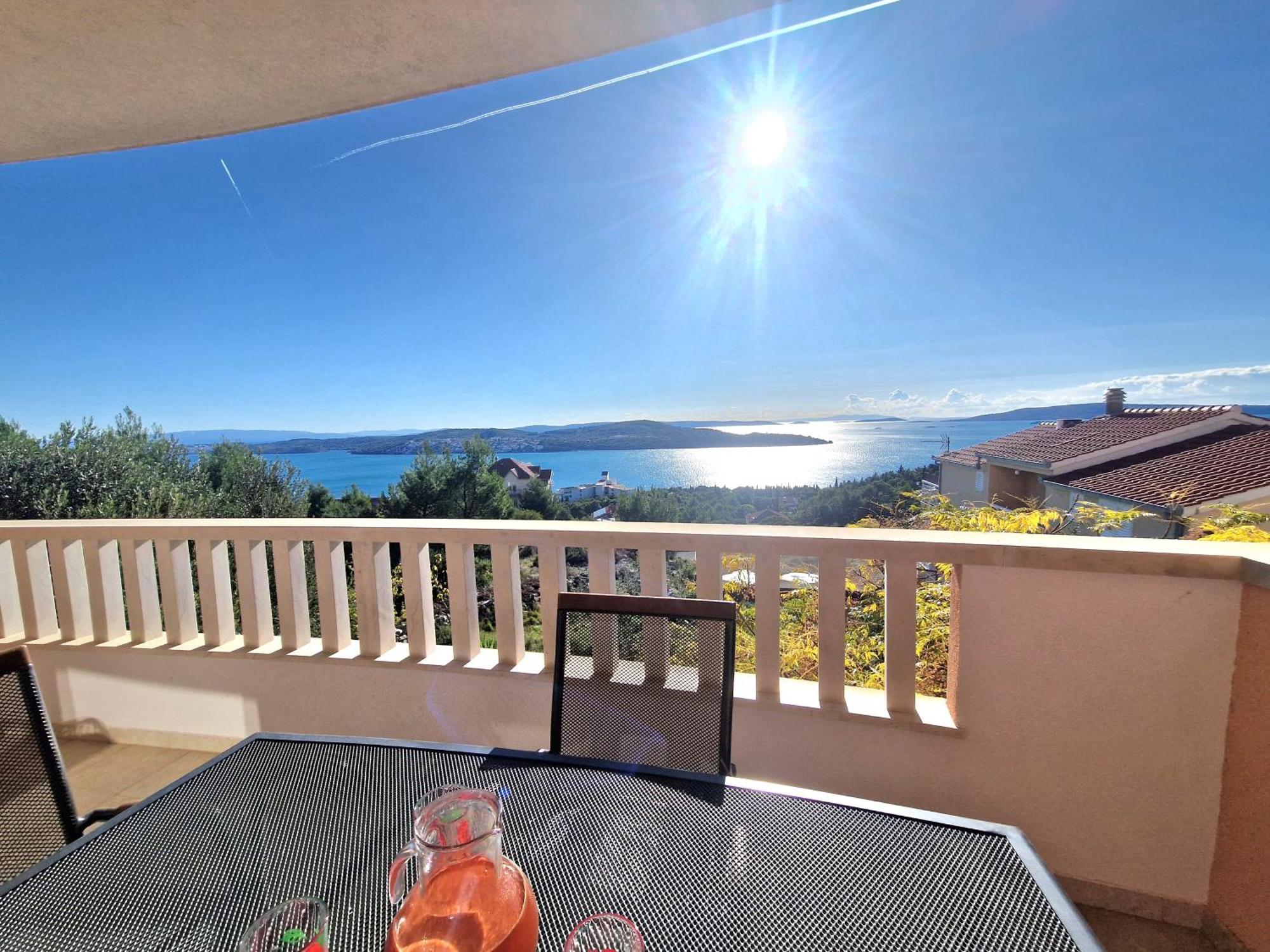 Apartment Elza Trogir Exteriör bild